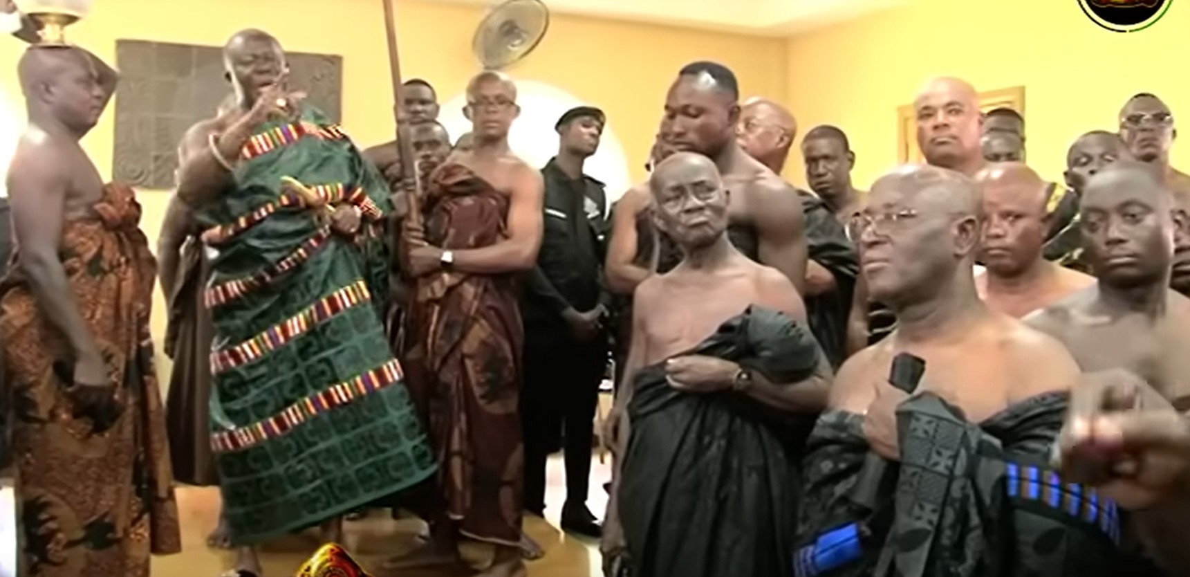 “If you misbehave, I will destool you immediately” – Otumfuo’s stern warning to subchief over double land sale
