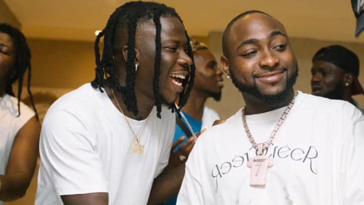 Stonebwoy shares the stage with Davido at a sold-out concert in Madison Square Garden