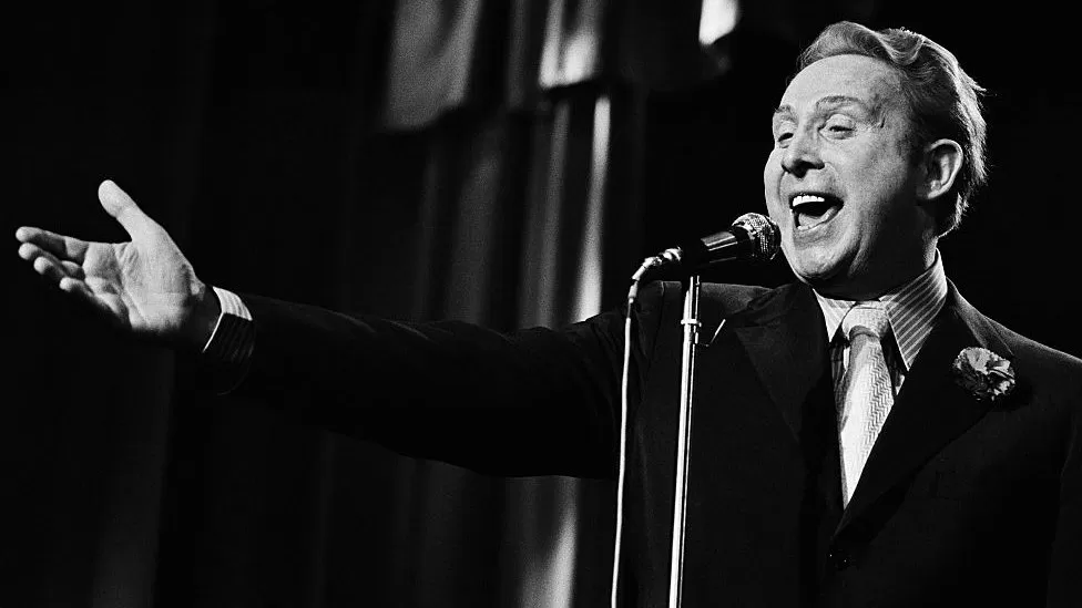 Anti-gay law apologies to be debated by French Senate