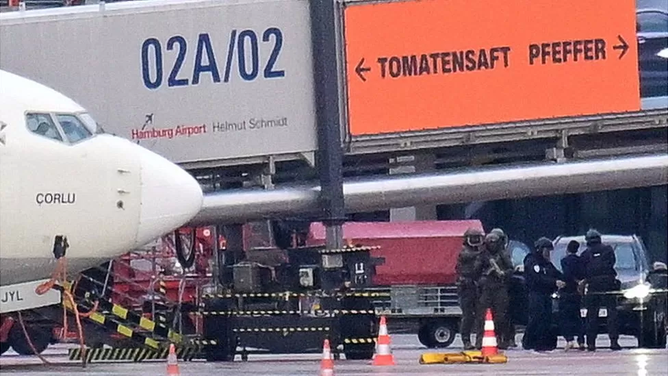 Hamburg Airport child hostage situation addressed, suspect arrested – Police