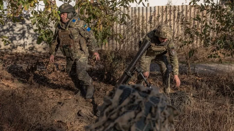 Ukrainian forces gain foothold on south bank of river – Zelensky