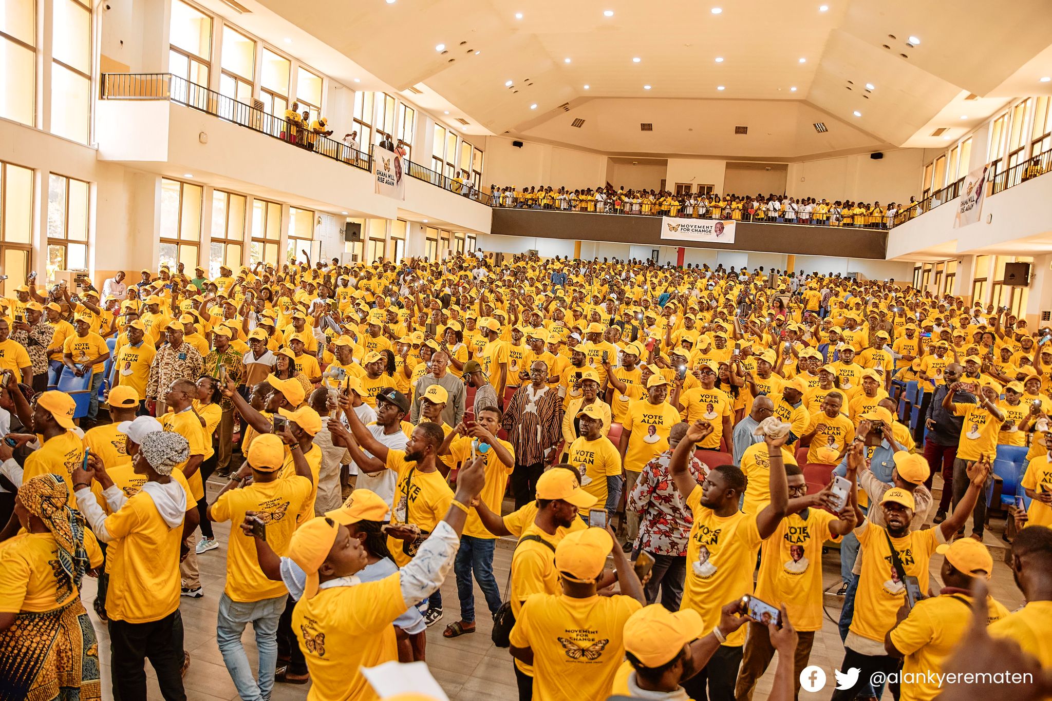 Vote Alan: Kumasi is yellow! As the butterfly supporters throng the streets in their gold t-shirts