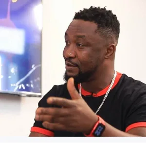 Ghanaian DJ Slim talks about how Archipalago bravely fought off robbers