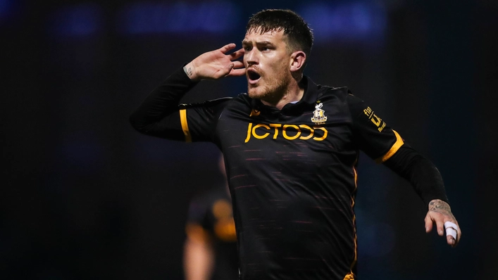 Bradford continue winning streak in League Two