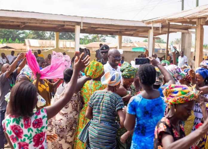 Enyan Essiam constituents celebrate Christmas with Ato Forson