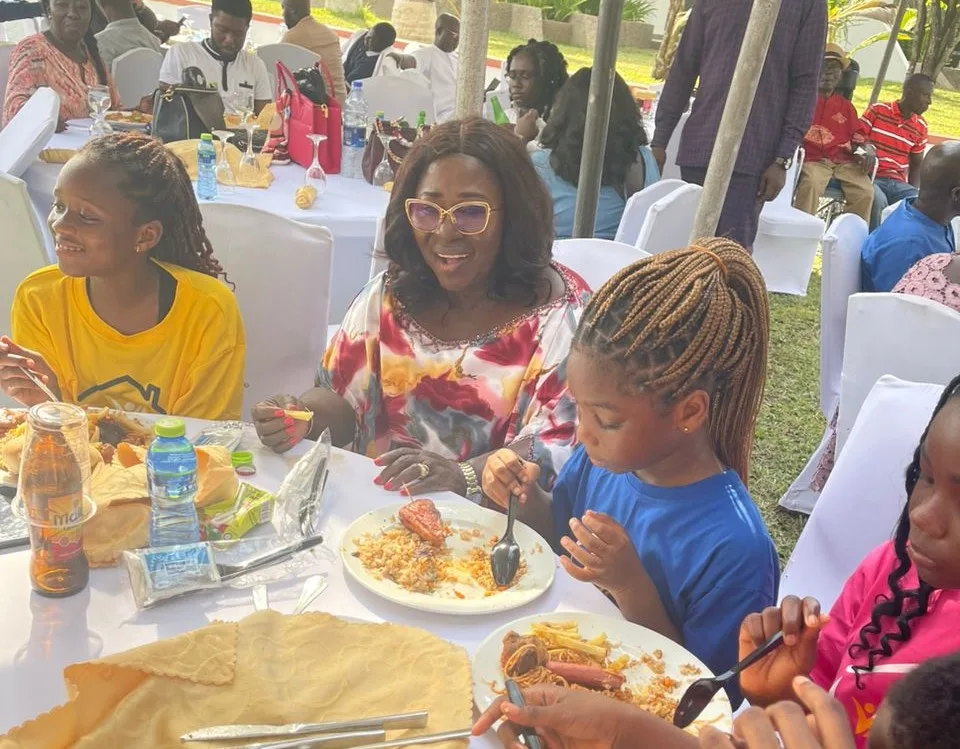 Chief of Staff shares Christmas joy with Assurance of Hope Orphanage