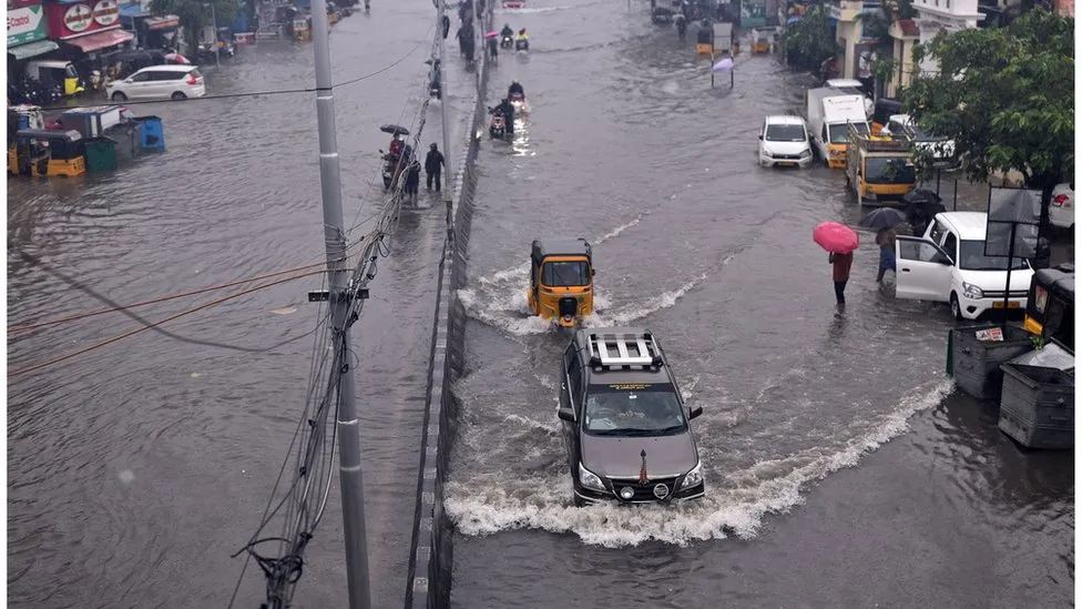 South coast of India pounded by Cyclone Michaung