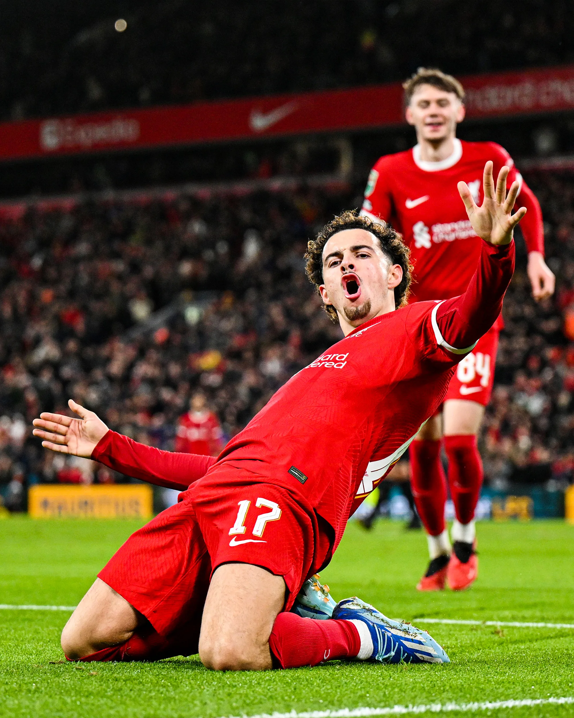 Liverpool thrash West Ham to advance to Carabao Cup semi-finals