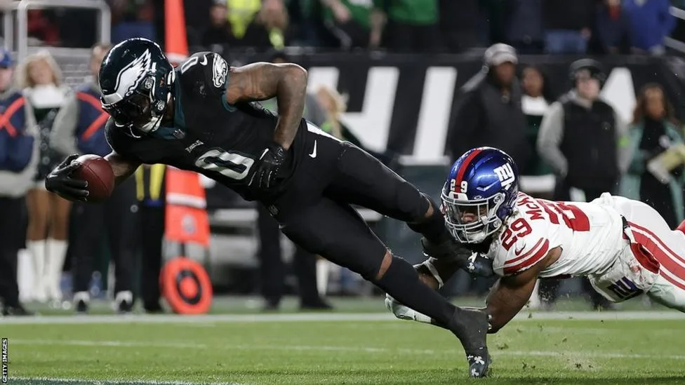 Eagles end three-game losing streak