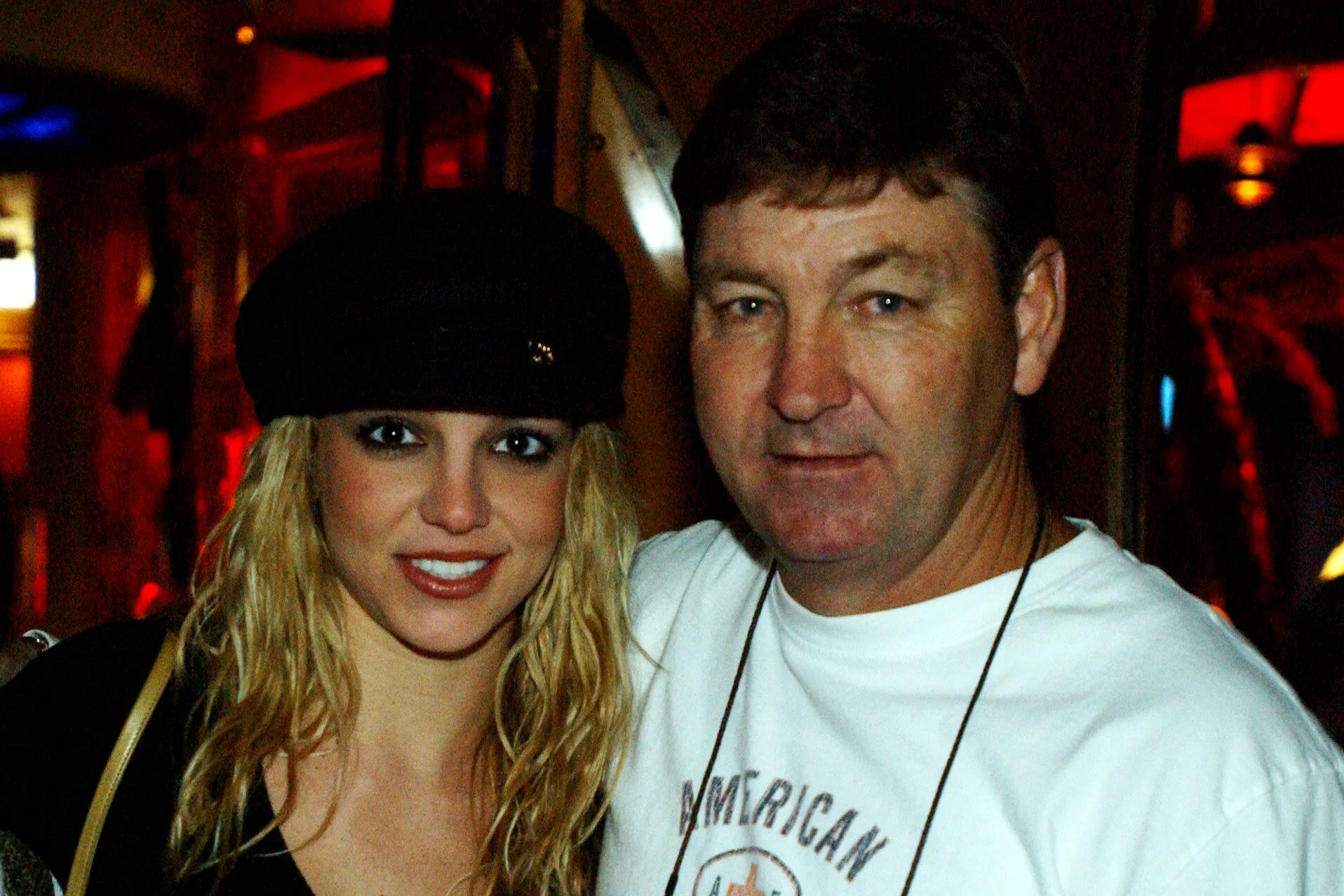 Britney Spears’ father loses a leg due to infection