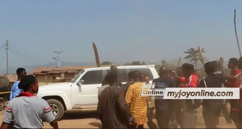 Angry youth nearly assault Kadjebi DCE over death of 2 footballers