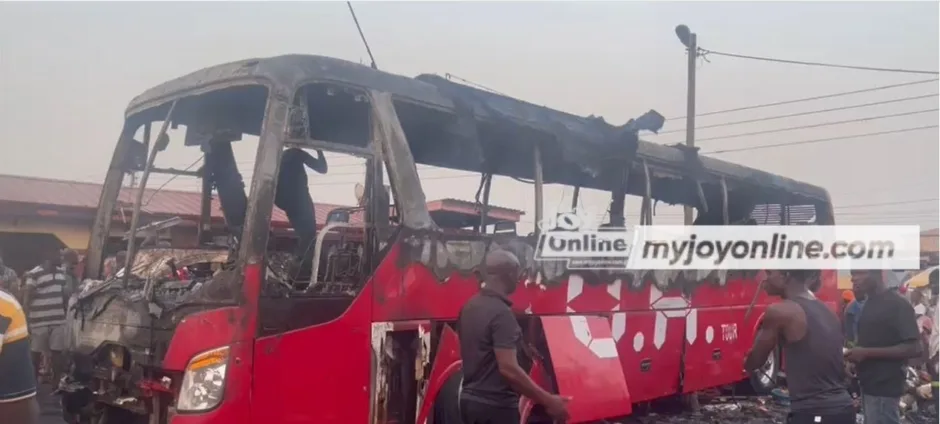 O.A. Travel and Tour station at Avenor catches fire
