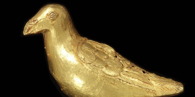 Asante Regalia to be exhibited in Ghana for the first time