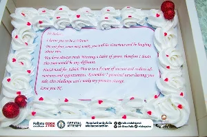 “Hi Babes” – Chef Faila’s husband pens romantic letter on cake to her