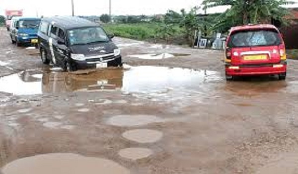 You don’t vote for NPP that is why your roads are bad – Mahama tells Krobo constituents