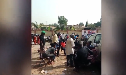 MCE in Kwabre East caught on camera paying Gh1,500 to delegates