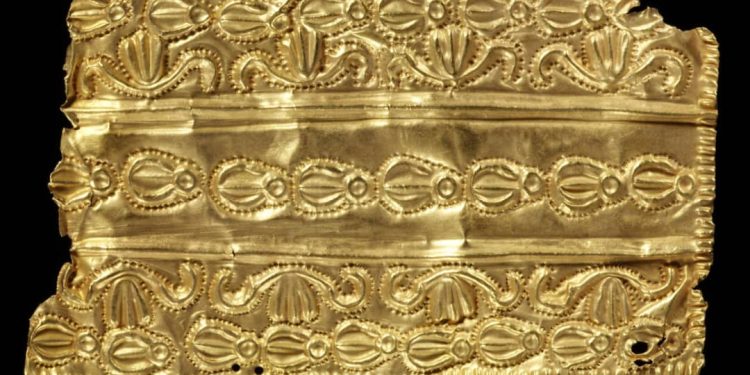 Talks to bring Asante regalia home began over 50 years ago – Agyemang-Duah