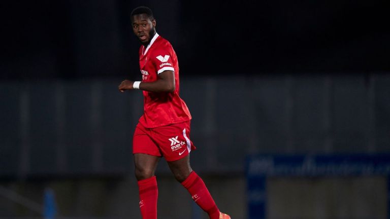Sevilla wins the Joris Gnagnon dismissal case for being overweight