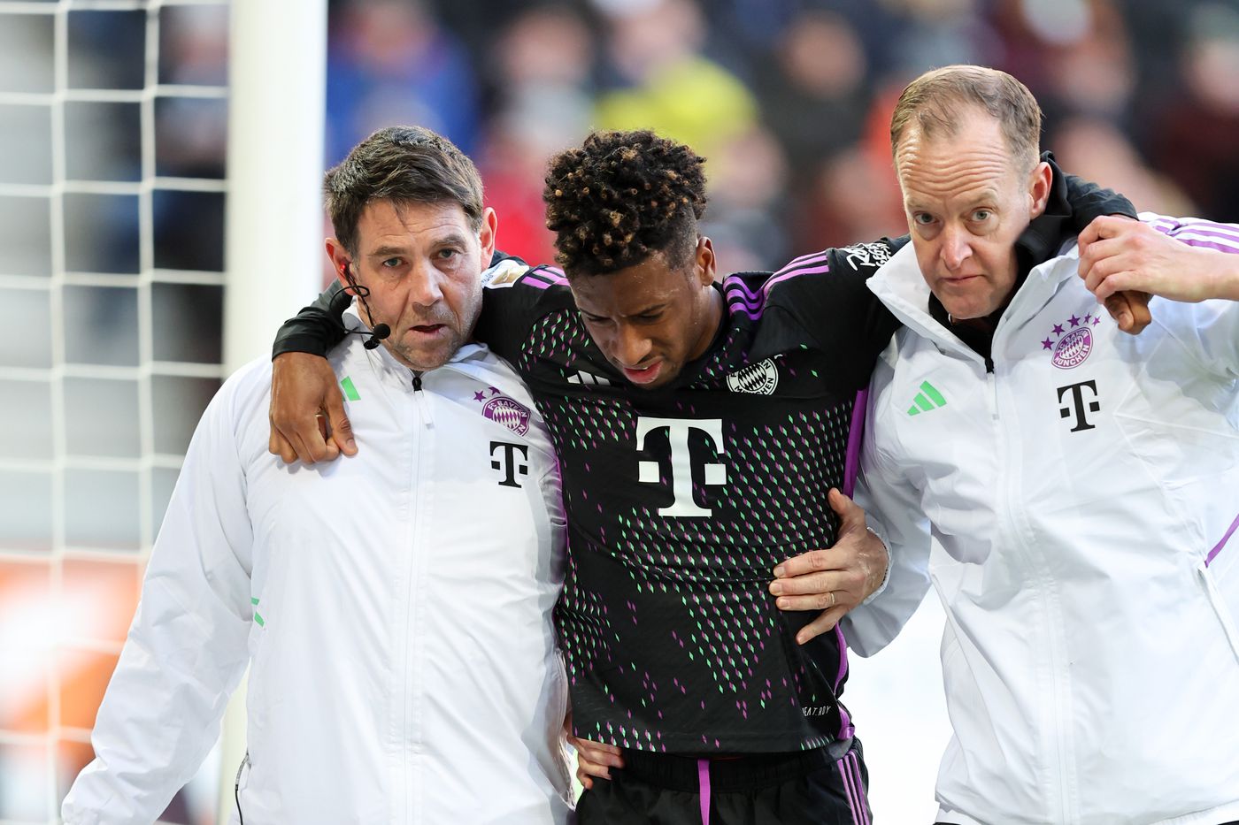 Bayern Munich’s Kingsley Coman suffers torn knee ligament