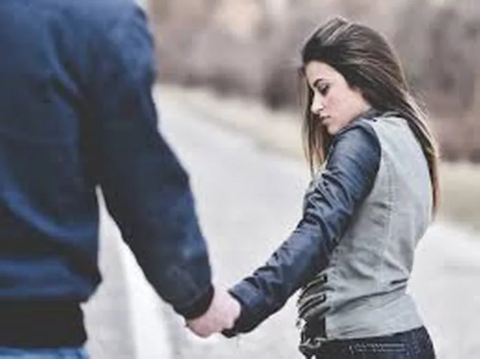10 subtle indicators your partner might be prone to guilt-tripping