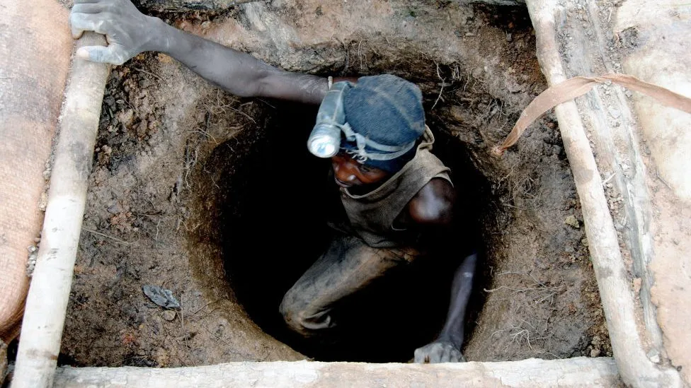 More than 40 people dead as gold mine collapses in Mali