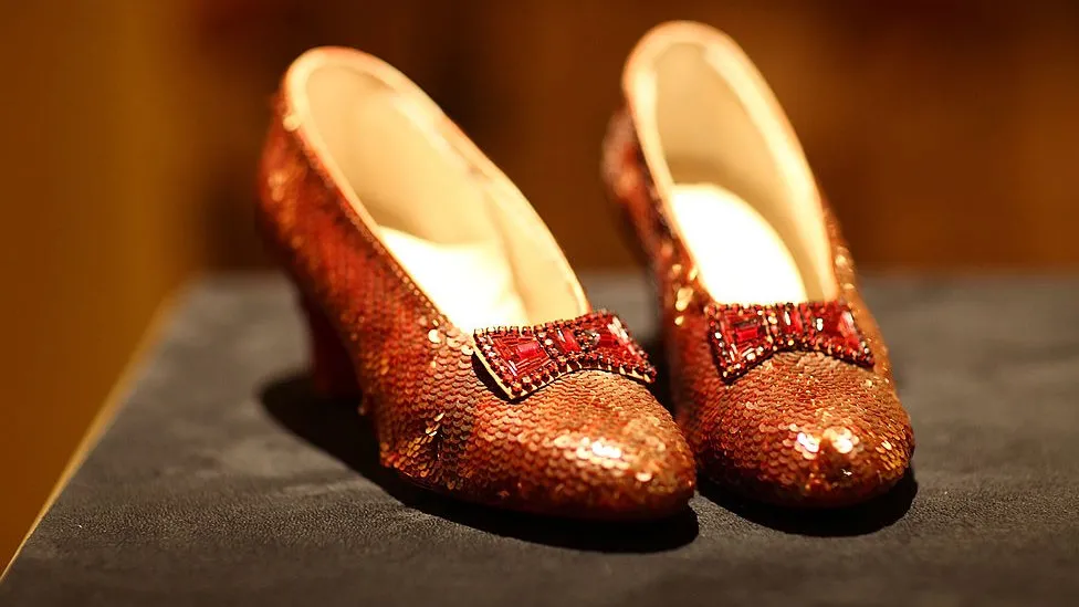 Man spared jail time after stealing Wizard of Oz slippers