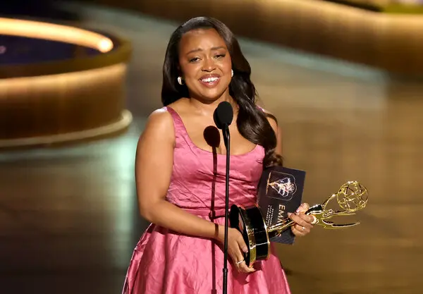 Quinta Brunson makes history with Emmy awards