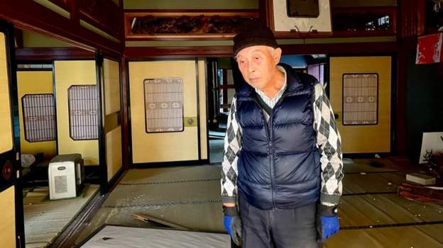 82-year-old widower’s home destroyed by an earthquake in Japan