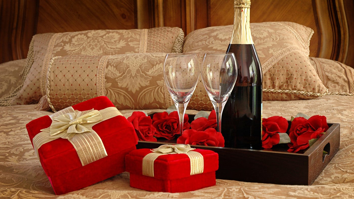 Unique and thoughtful ideas for your lover on Vals day