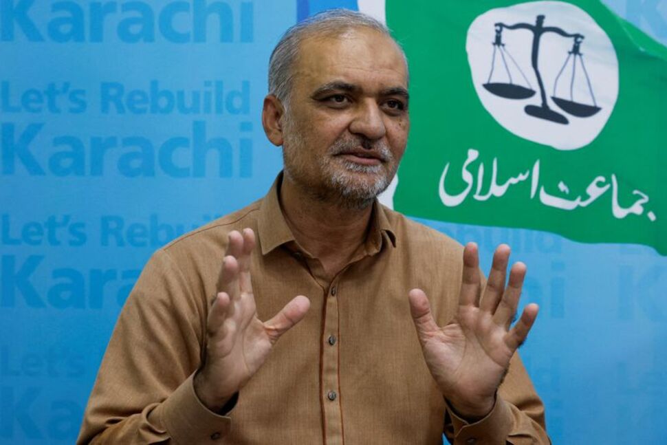 “I will not accept it, the winner should be given the victory” – Pakistan politician after elections were rigged in his favour