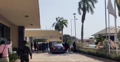 VIDEO: Bawumia arrives at NPP headquarters to present campaign team