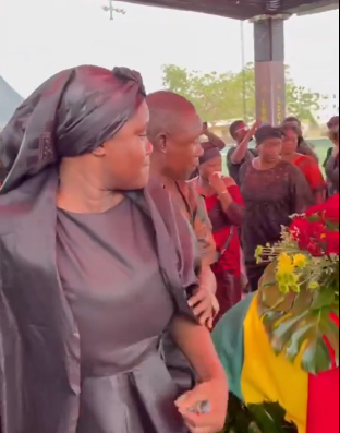 Watch Raphael Dwamena’s wife bid him a tearful goodbye