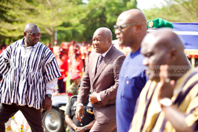 Minority chants ‘JM b3ba!’ ahead of SONA 2024