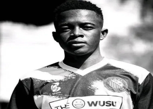 Young Ghanaian player dies after complaining of headache during training