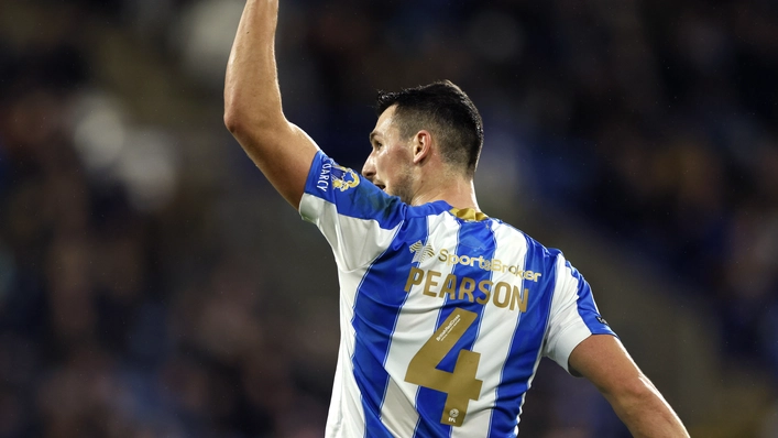 Pearson goal earns Huddersfield a win against Sunderland