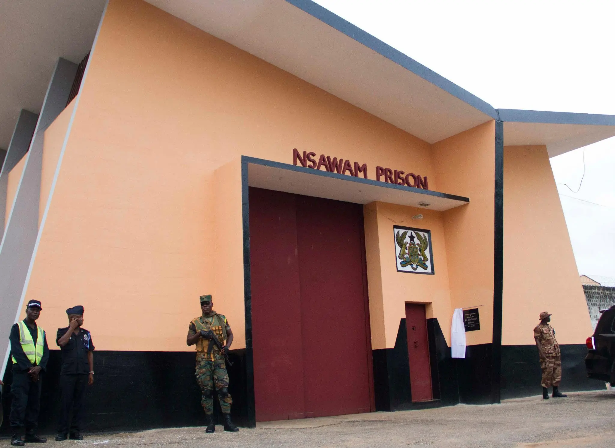 Chinese Nsawan prisoner breaks jail during a medical review