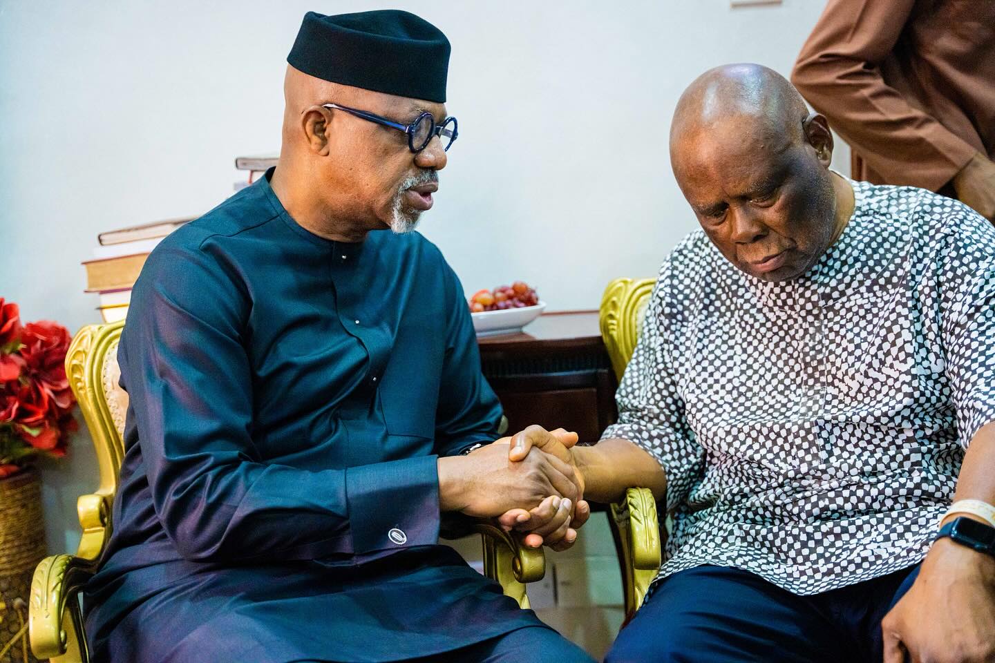 PHOTOS: Dangote, Gov Abiodun, others visit Herbert Wigwe’s parents to sympathise