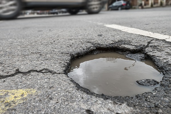 GHS150m disbursed by govt for fixing potholes