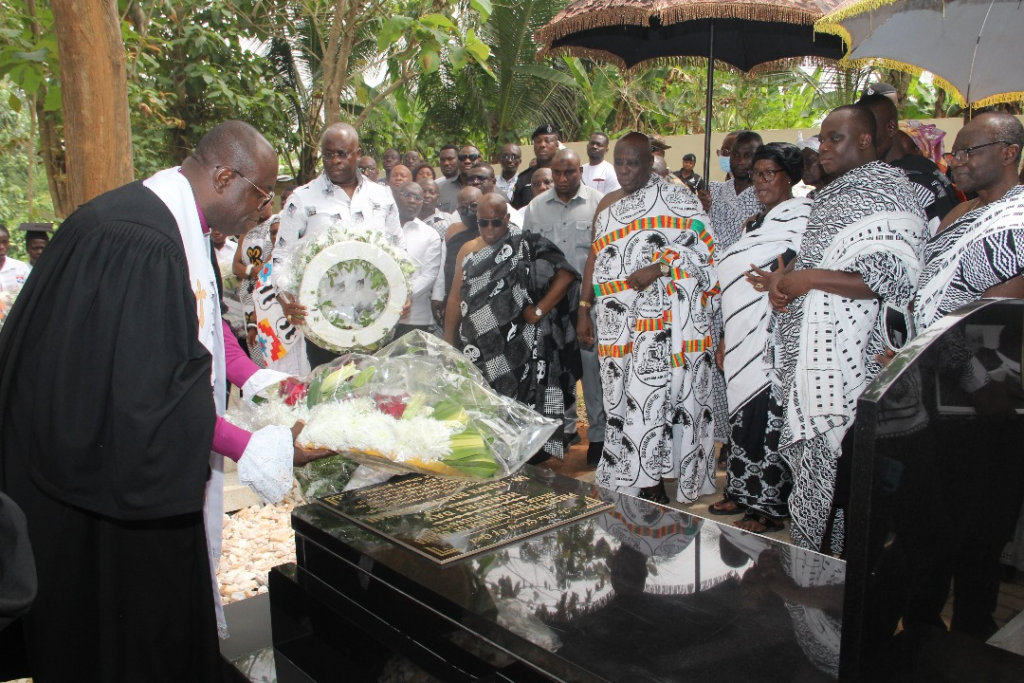 Forgive those who punished JB Danquah even in death – Okyenhene, Presby moderator ‘beg’ family