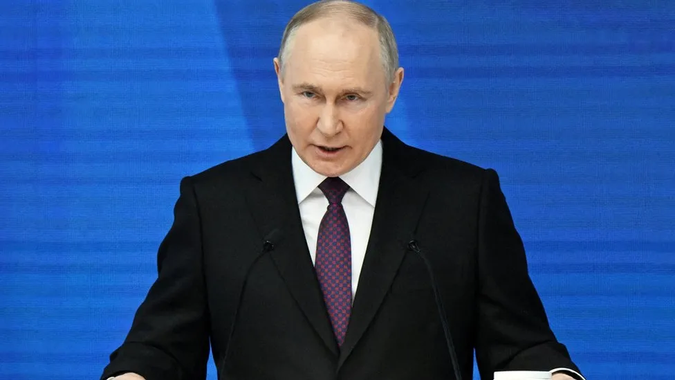 Putin cautions the West from deploying forces in Ukraine