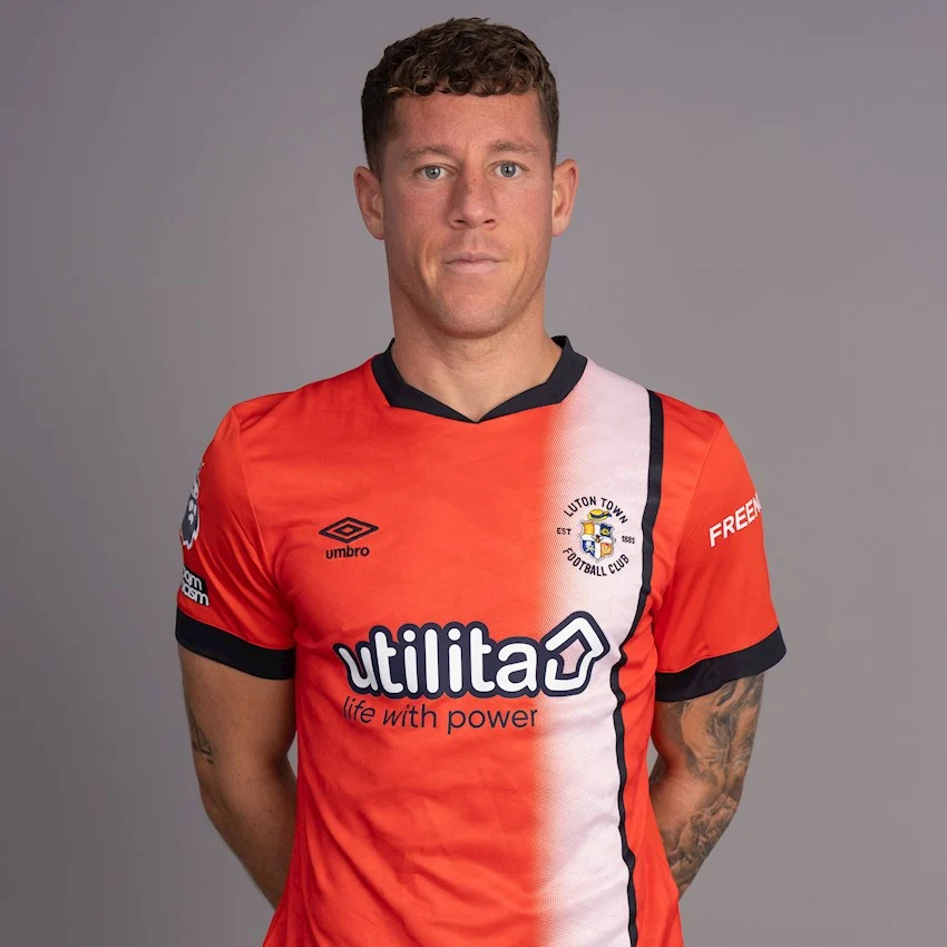 Man Utd make move for Ross Barkley transfer