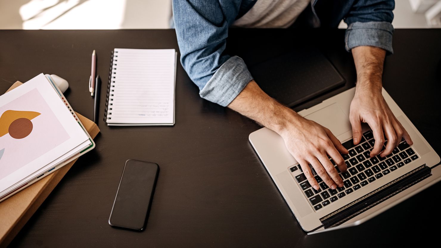 Man loses €3k online job due to internet outage in Ghana