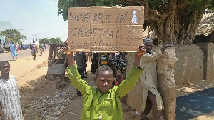 Over a dozen students, women kidnapped from school in Nigeria