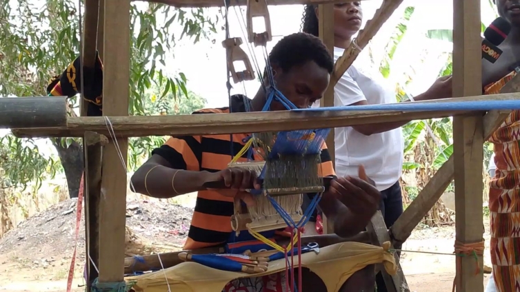 Construct a local thread factory – Bonwire Kente weavers tell gov’t