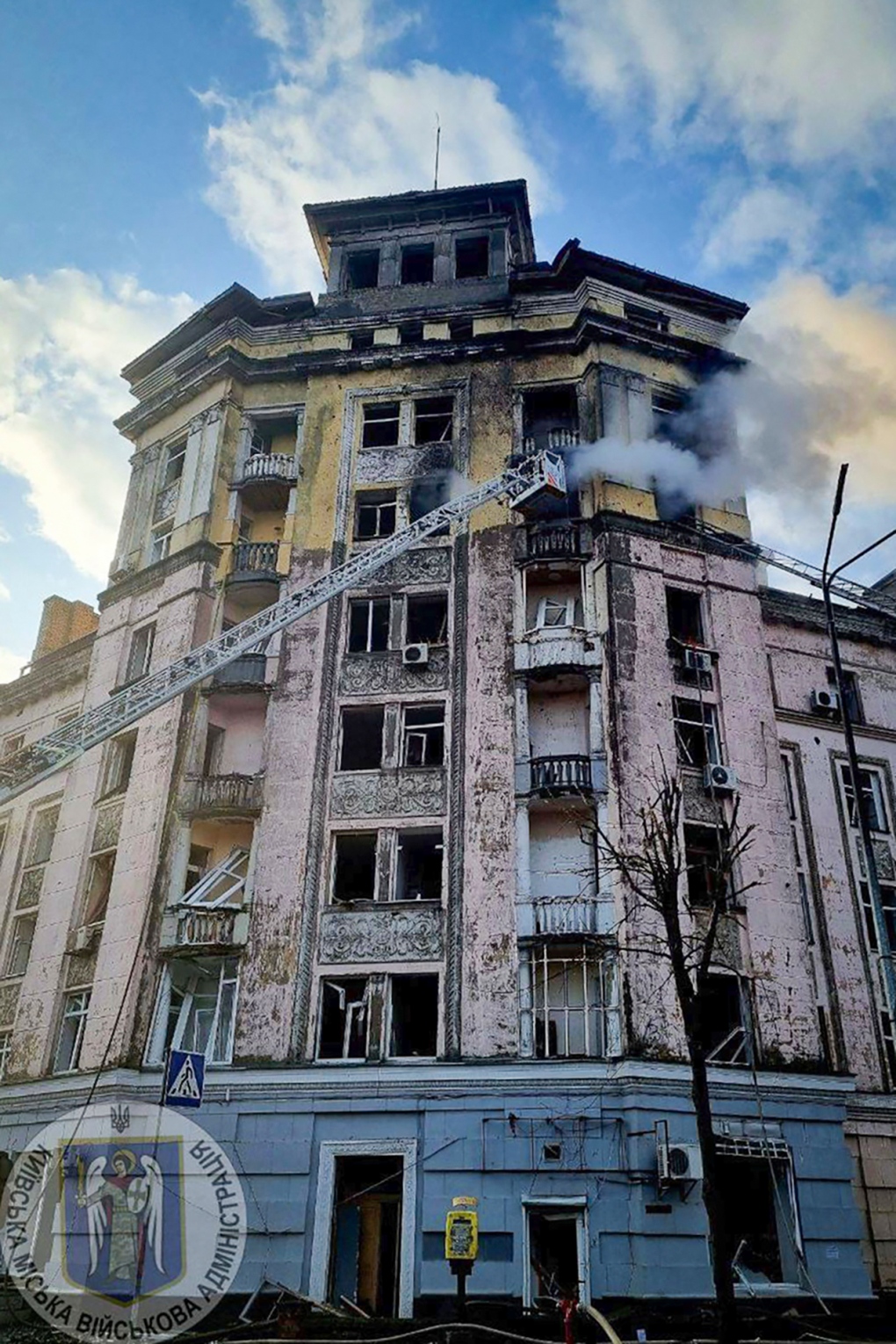 13 individuals injured after Russia launches 31 missiles at Kyiv