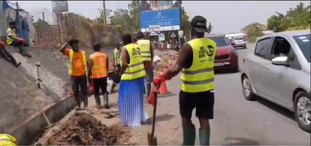 Sanitation Minister is paid to keep Ghana clean yet she is paying courtesy visits – X-user fires