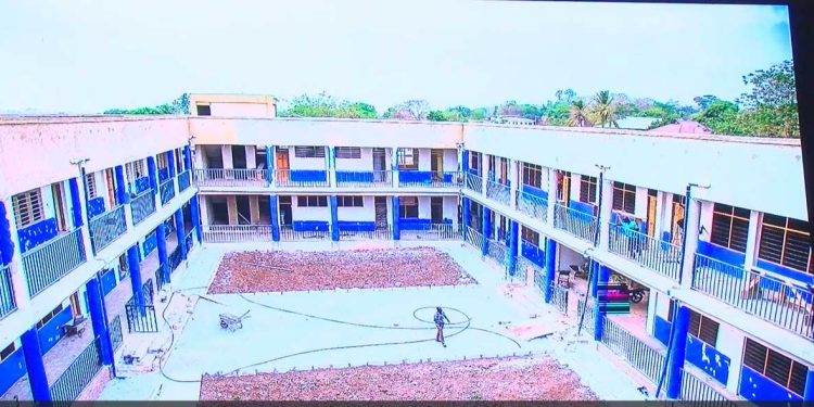 Public basic schools to be repainted blue and white