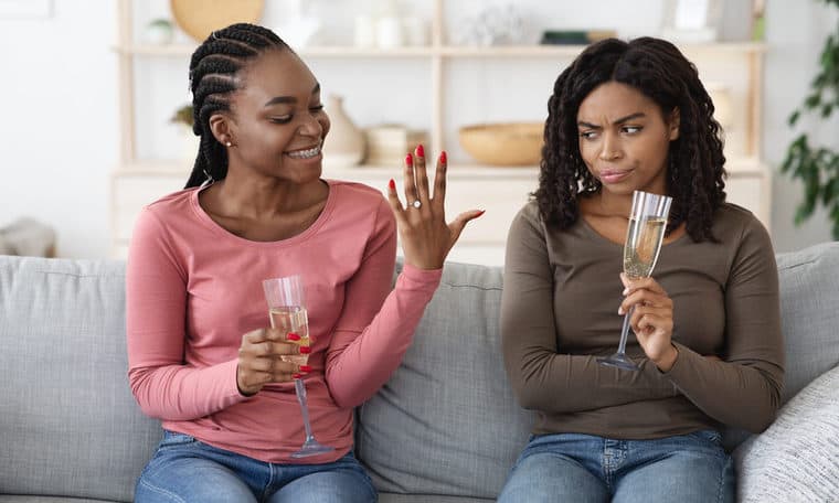 Here are 4 strategies to conquer feelings of jealousy and envy