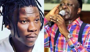 Flashback: Stonebwoy welcomes Rev. Eastwood Anaba’s appraisal likening him to a professor