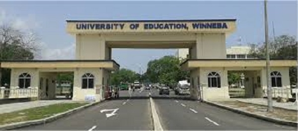 Distance learning students at UEW request Education ministry’s involvement in resolving  graduation dispute